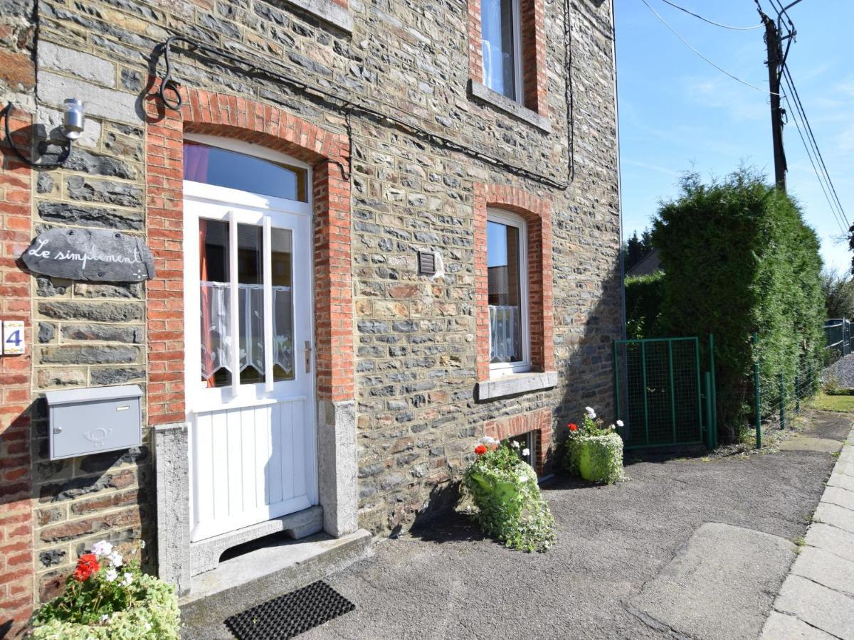 Cozy Holiday Home Near The Forest In Bovigny Gouvy Bagian luar foto