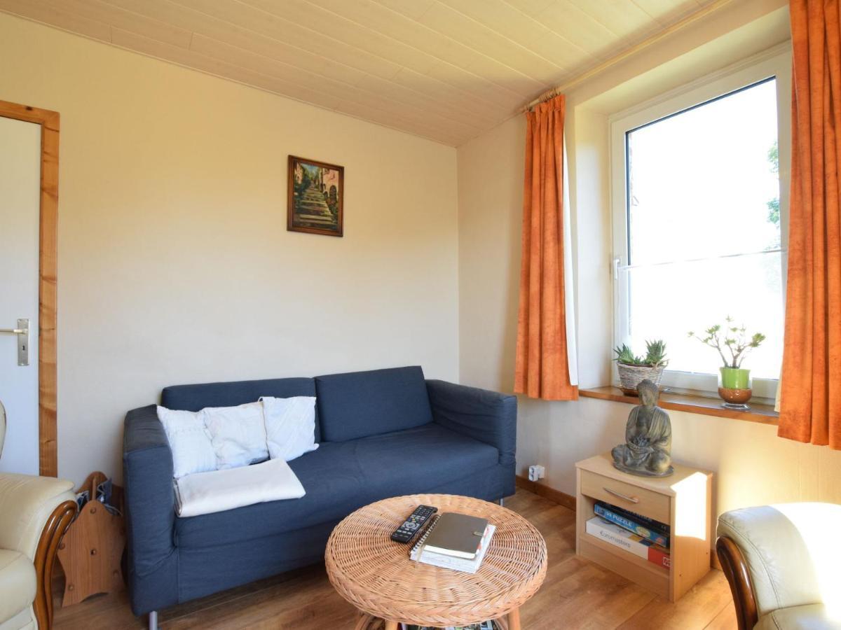 Cozy Holiday Home Near The Forest In Bovigny Gouvy Bagian luar foto