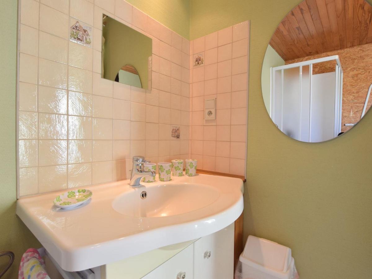Cozy Holiday Home Near The Forest In Bovigny Gouvy Bagian luar foto